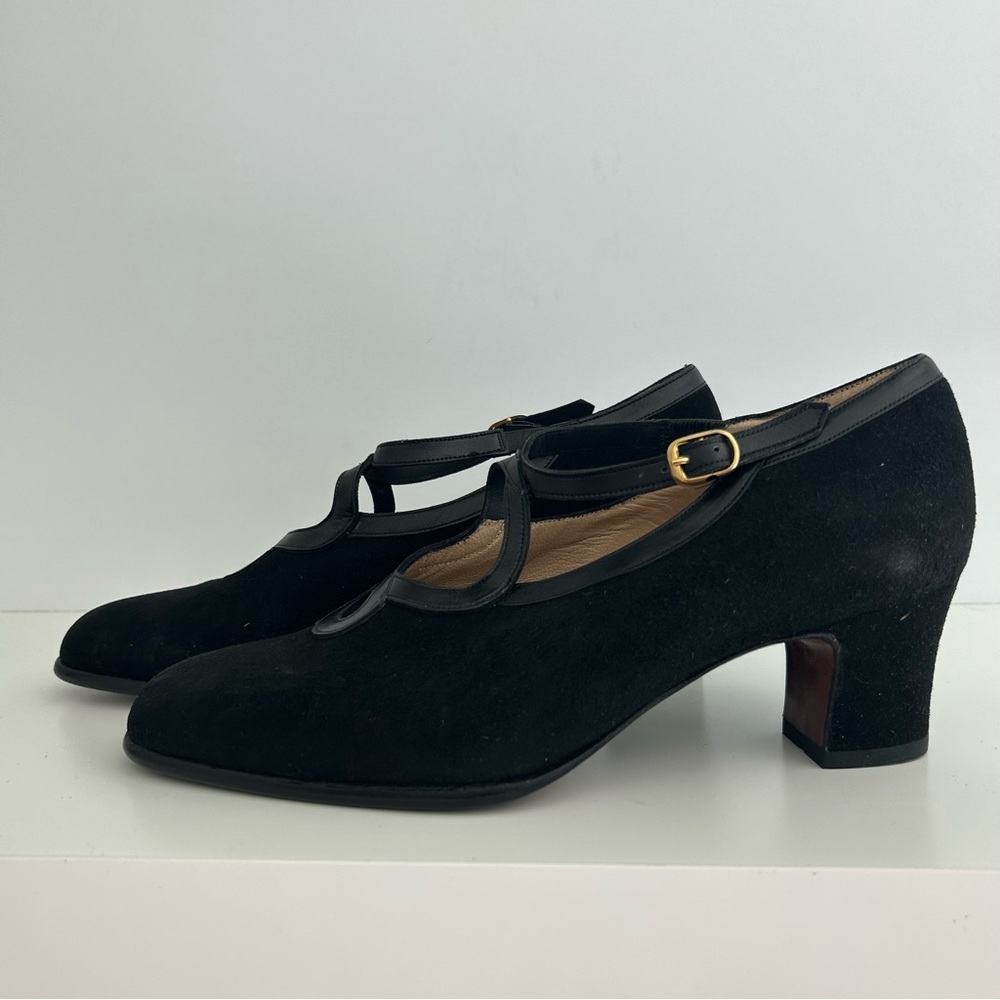 Vintage Yanko Saphire Suede Heels, Made in Spain, Black, Size 6.5